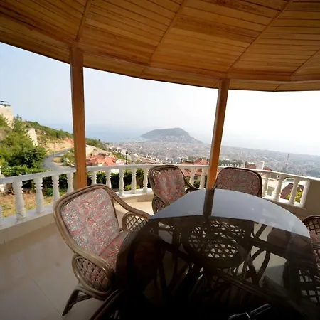 Lux Bektas 3 Villa Alanya