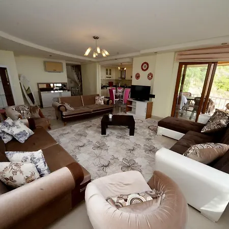 Lux Bektas 3 Villa *